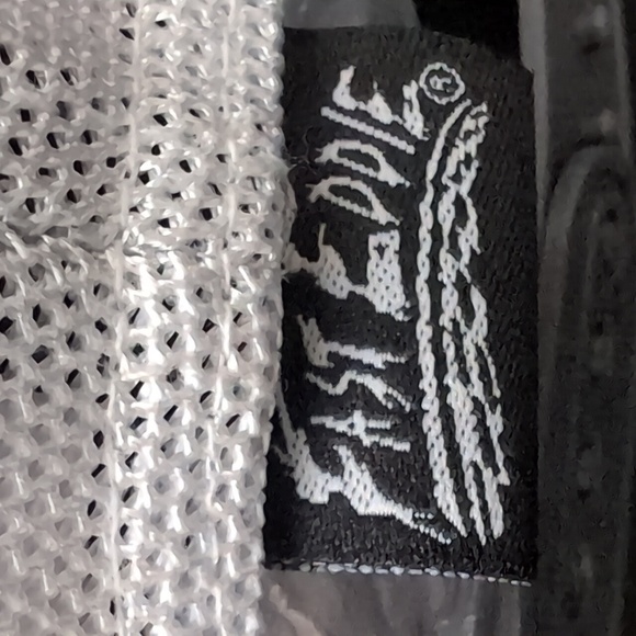 Fast Eddie, Corvette Woman's Pink/White Mesh, Snapback Hat. - Picture 5 of 8